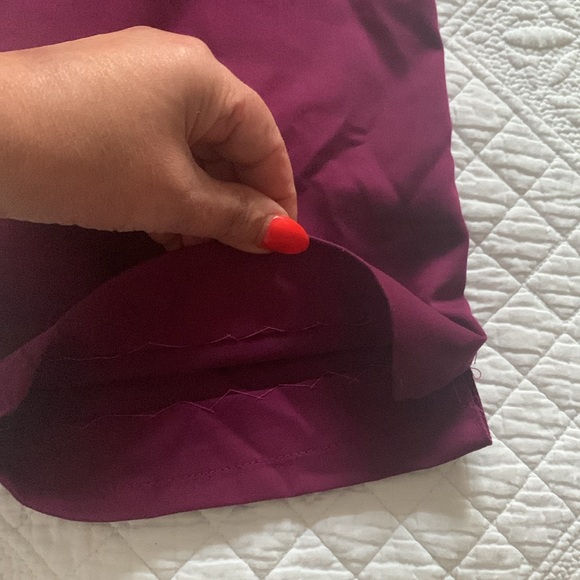 Grey’s Anatomy Scrubs - Picture 4 of 5